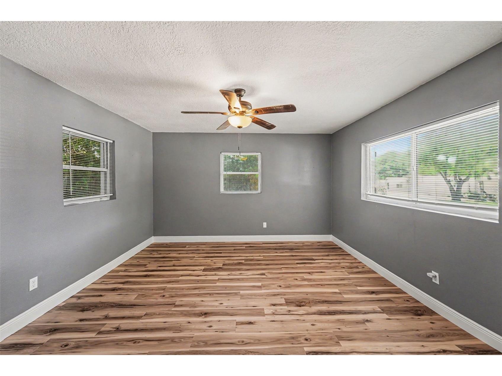 217 Garden Circle Belleair FL 33756 TB8522431 image18