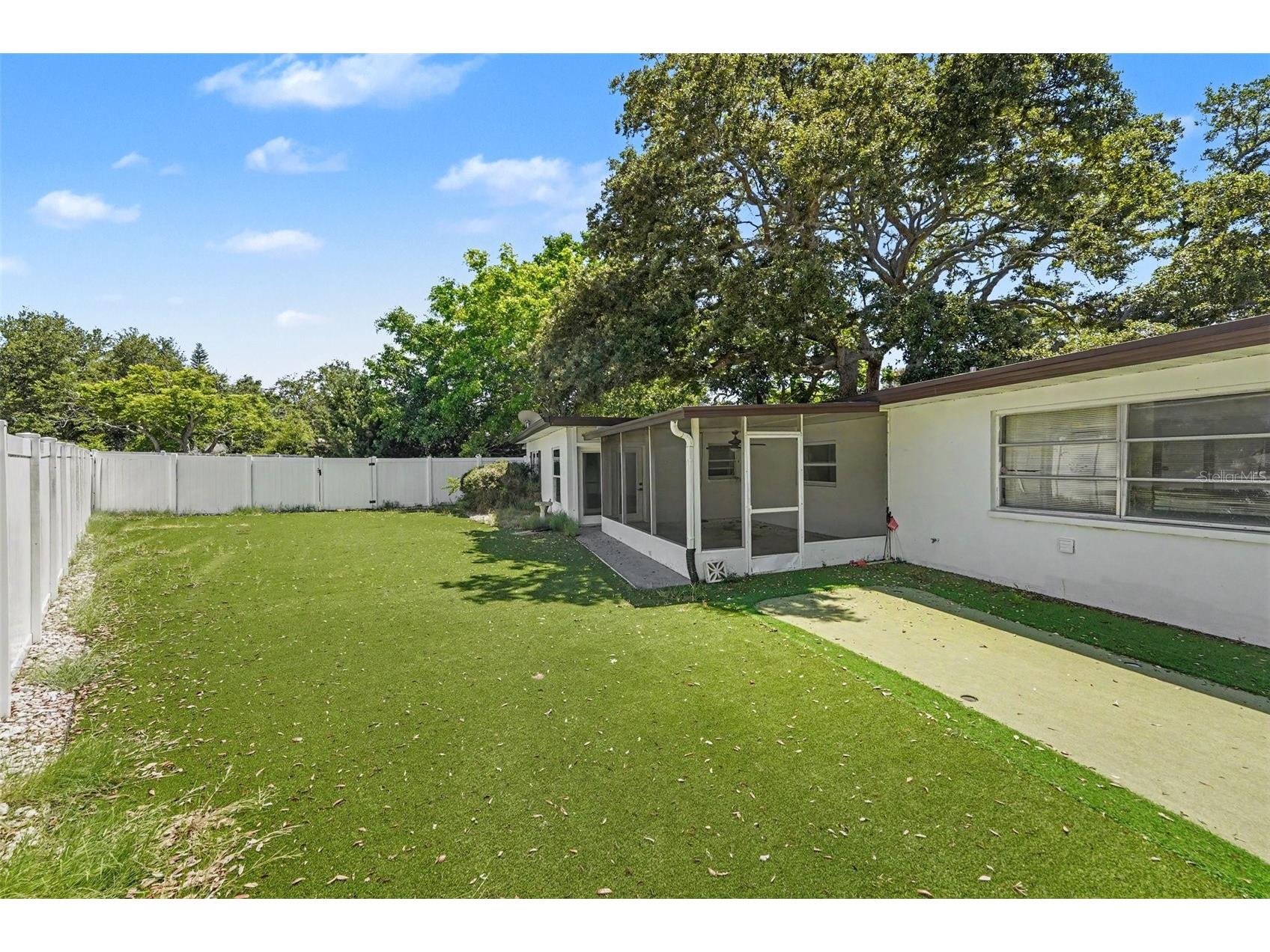 217 Garden Circle Belleair FL 33756 TB8522431 image26
