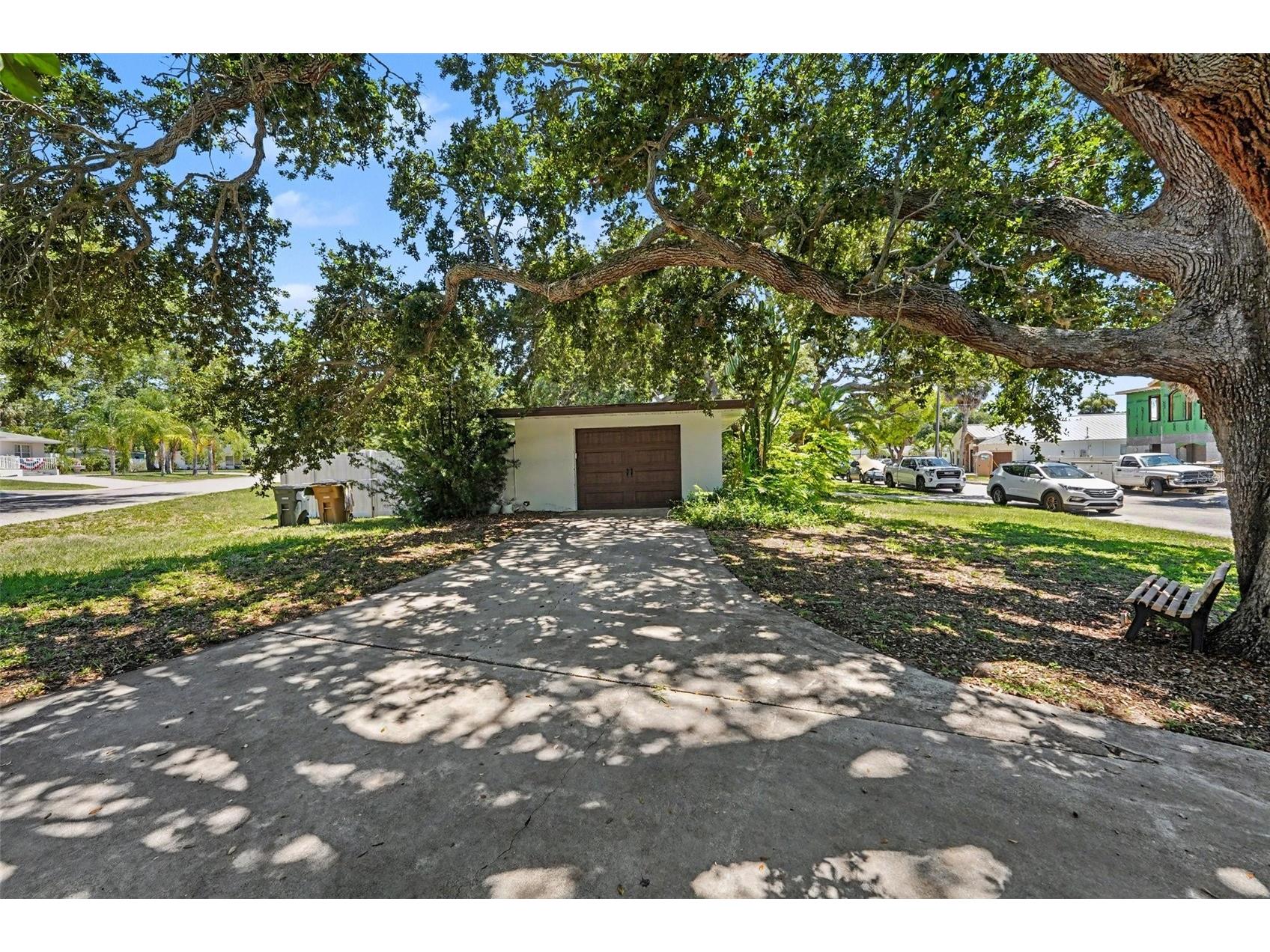 217 Garden Circle Belleair FL 33756 TB8522431 image4