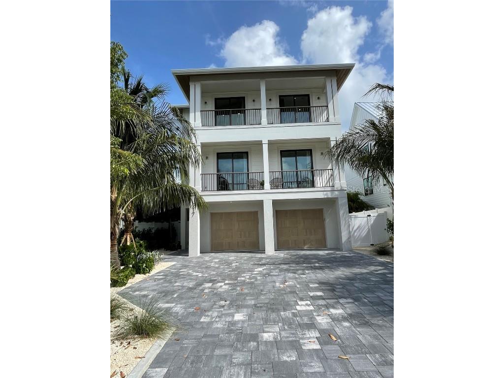 217 Garfield Drive Sarasota FL 34236 A4576139 image1