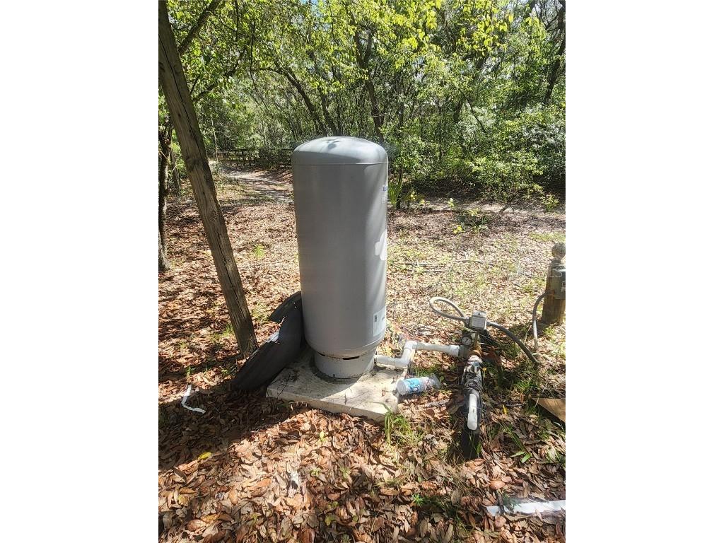 217 Lakeview Drive Melrose FL 32666 - HALFMOON LAKE OM710654 image10