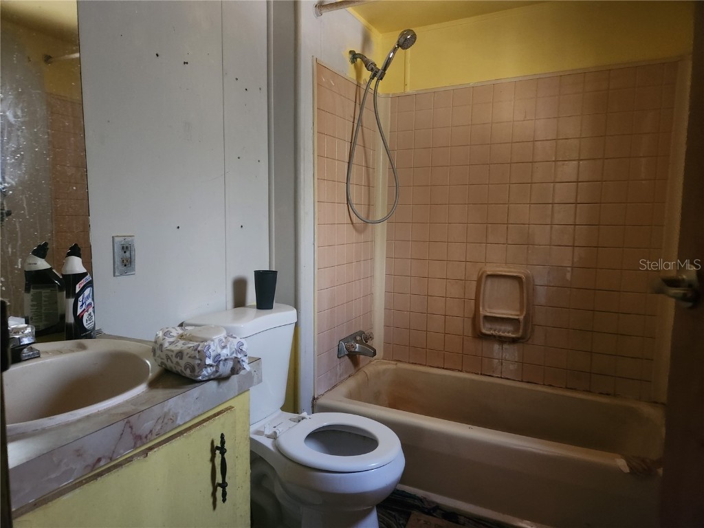 217 Lakeview Drive Melrose FL 32666 - HALFMOON LAKE OM710654 image17