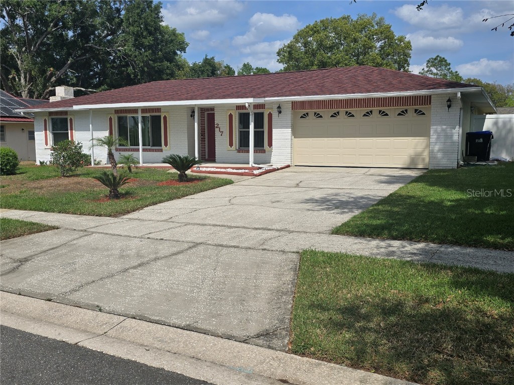 217 Longleaf Court Orlando FL 32835 O6295009 image1