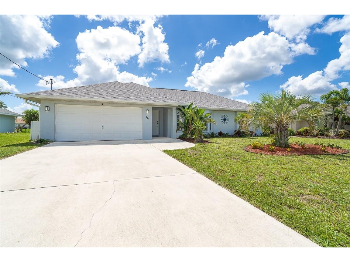 217 Mariner Lane Rotonda West FL 33947 A4654375 image1