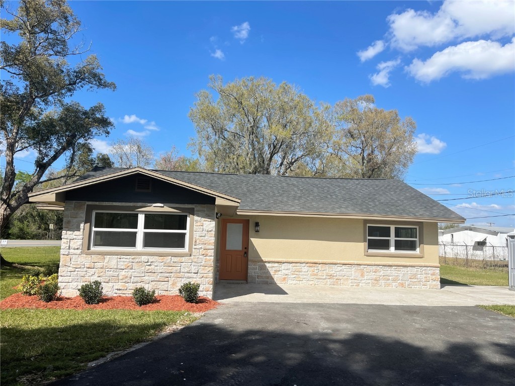 217 N Galloway Road Lakeland FL 33815 L4935526 image1