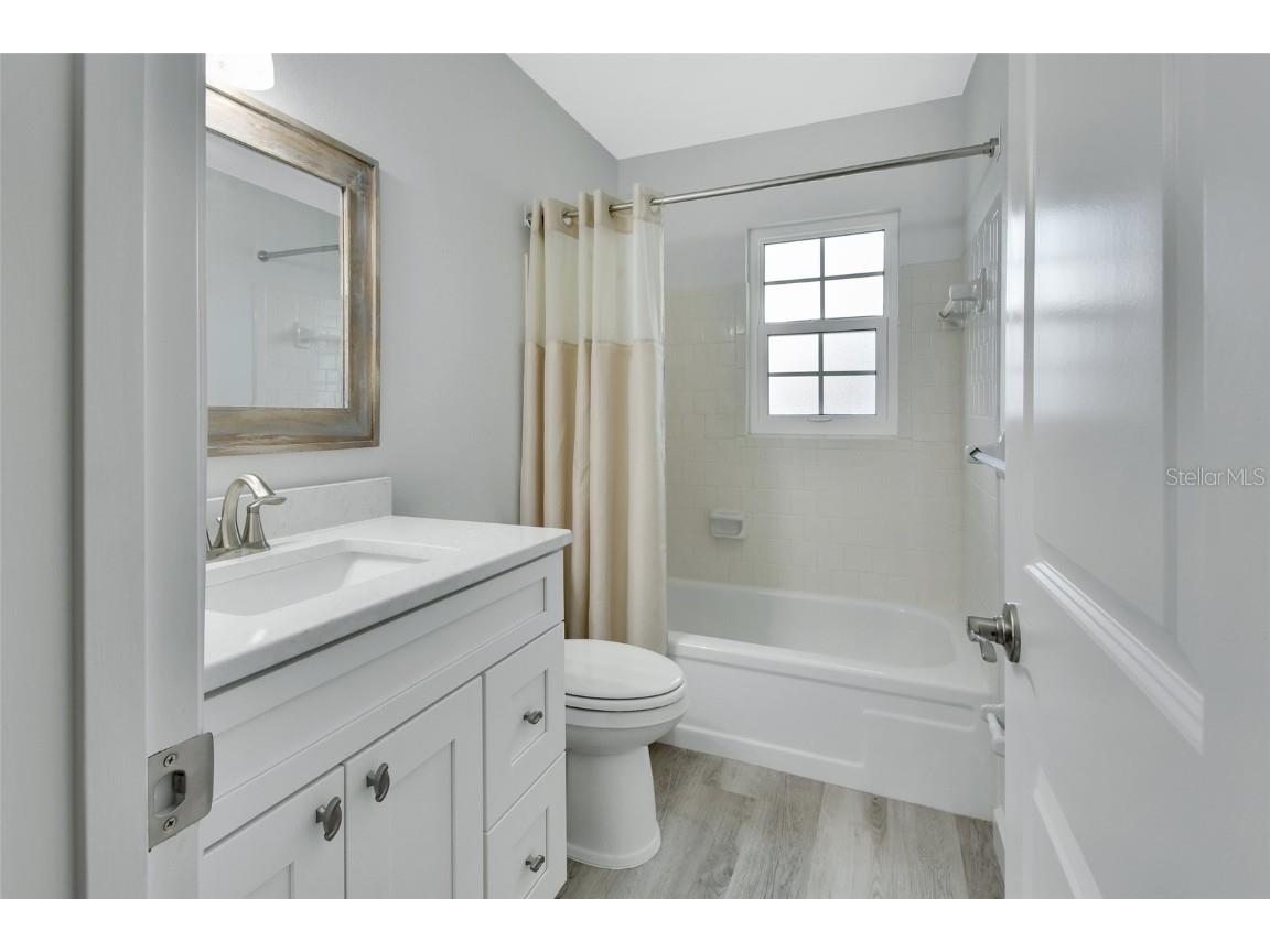 217 N Hill Avenue #20 Deland FL 32724 V4934458 image11