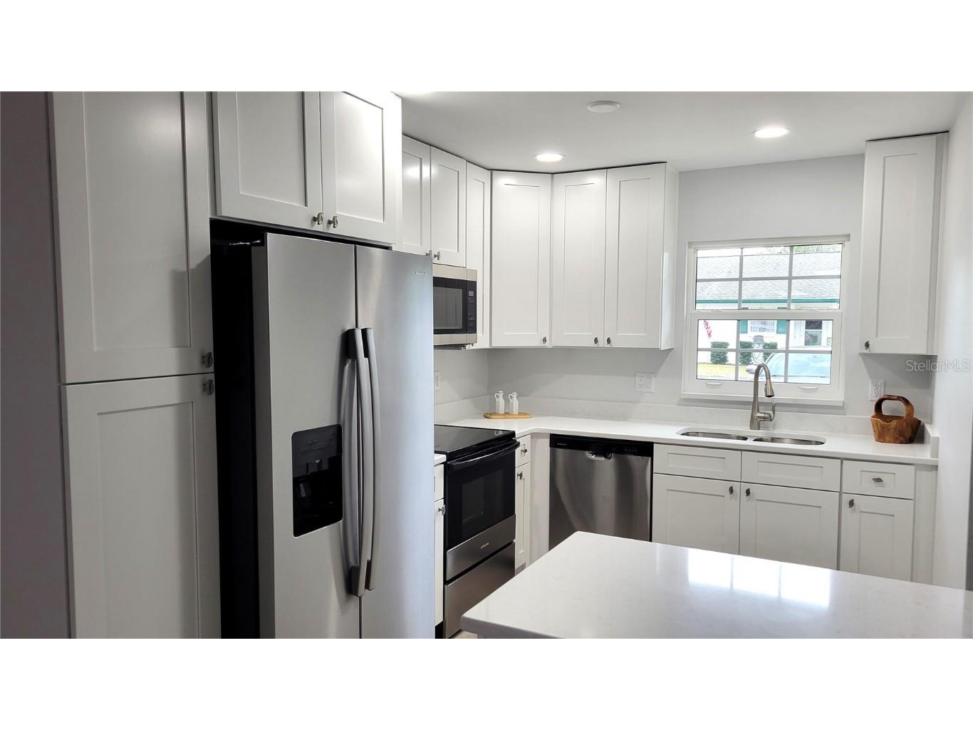 217 N Hill Avenue #20 Deland FL 32724 V4934458 image7