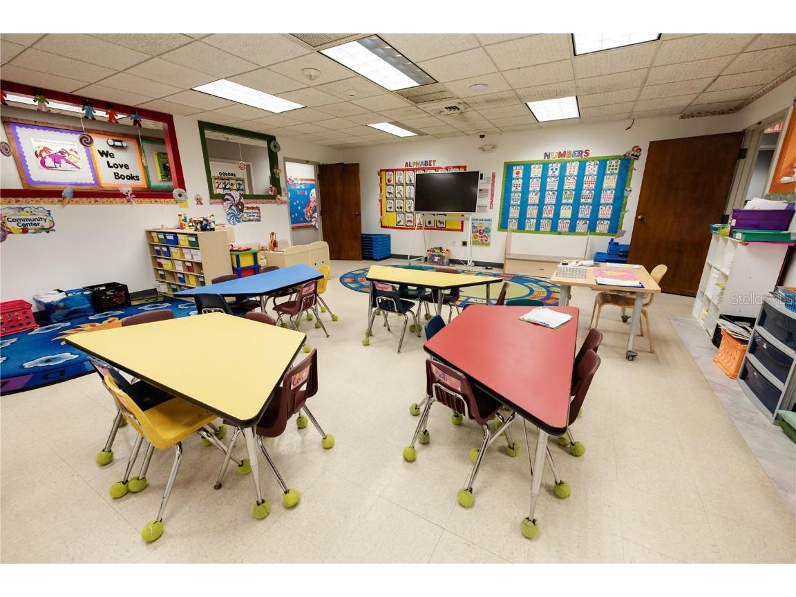 217 N Kirkman Road Orlando FL 32811 S5135465 image33