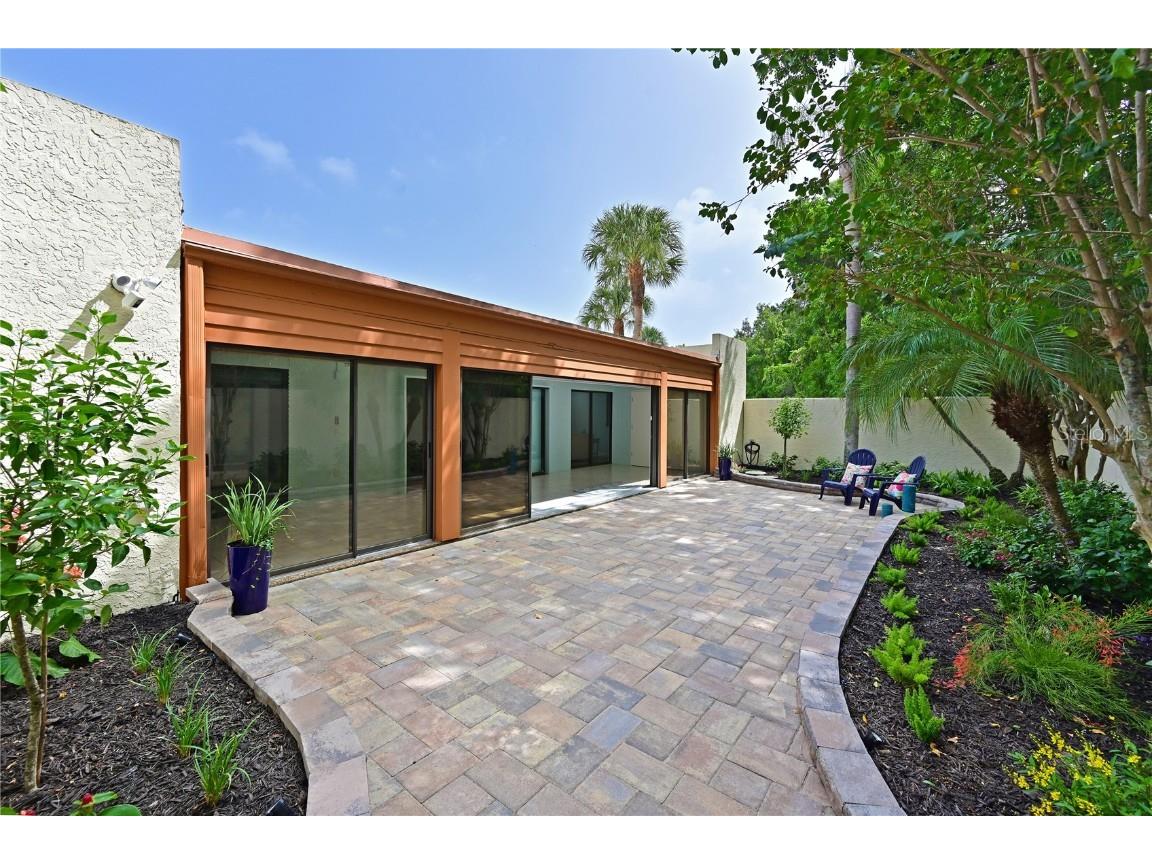 217 Pineneedle Drive Bradenton FL 34210 A4584716 image1