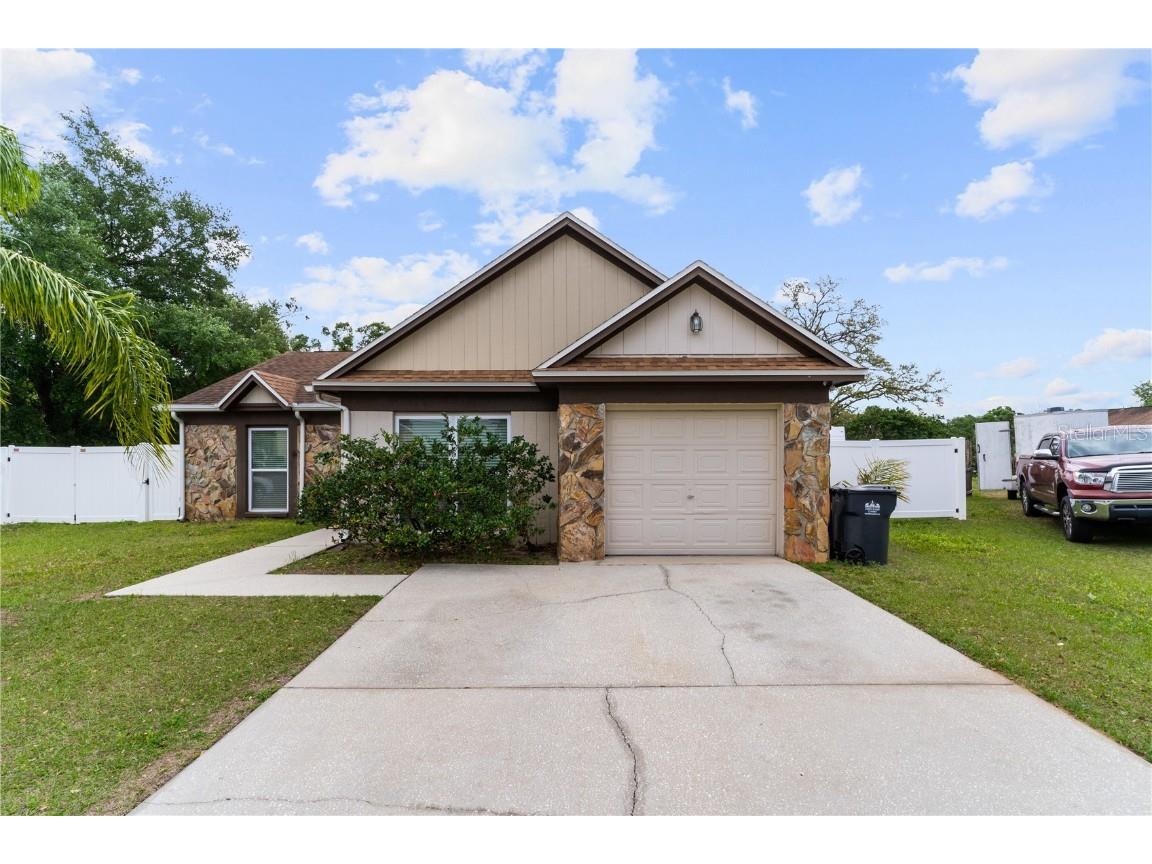 217 Regal Park Drive Valrico FL 33594 TB8366696 image1