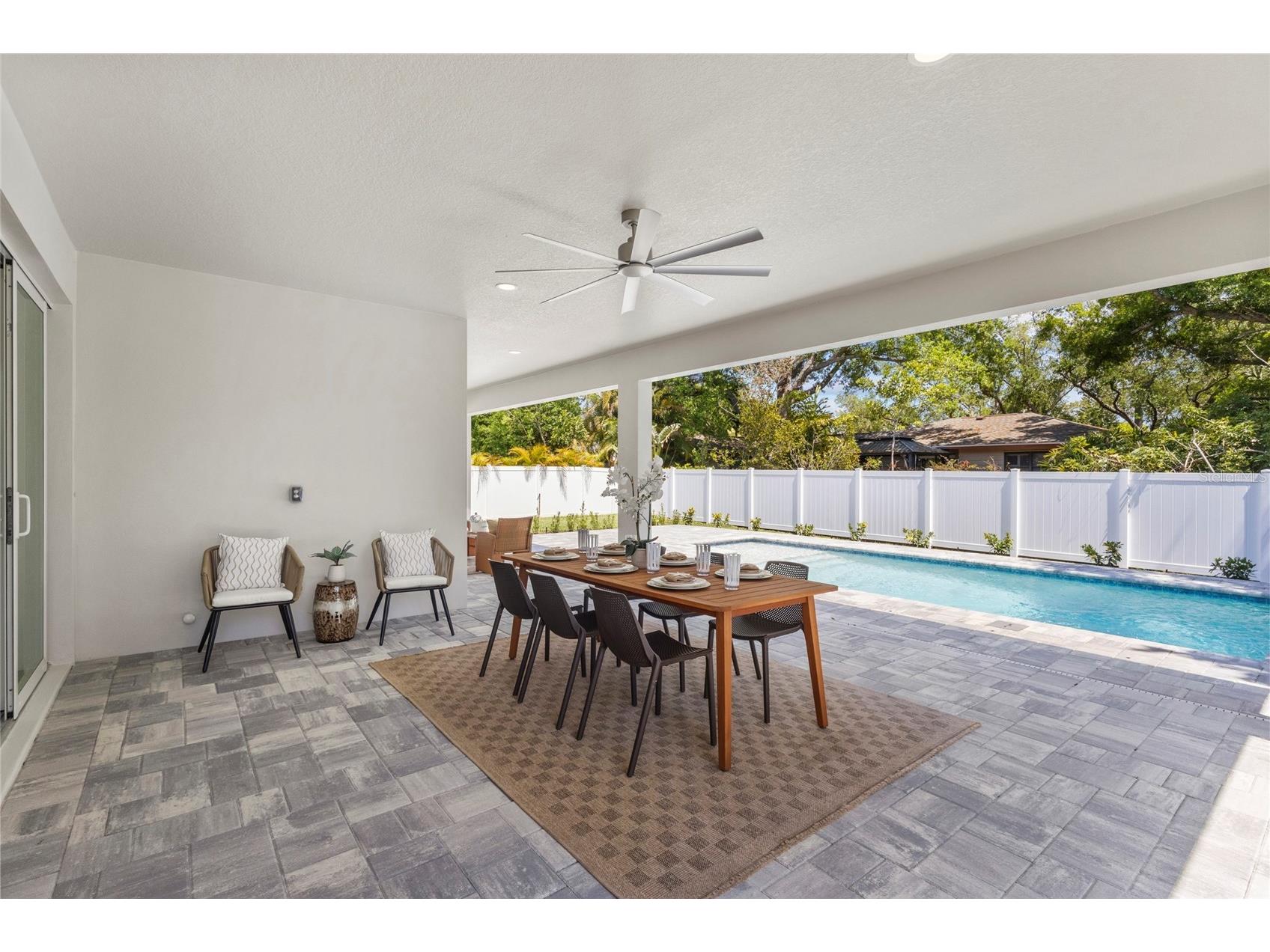 217 S Shade Avenue Sarasota FL 34237 A4628117 image45