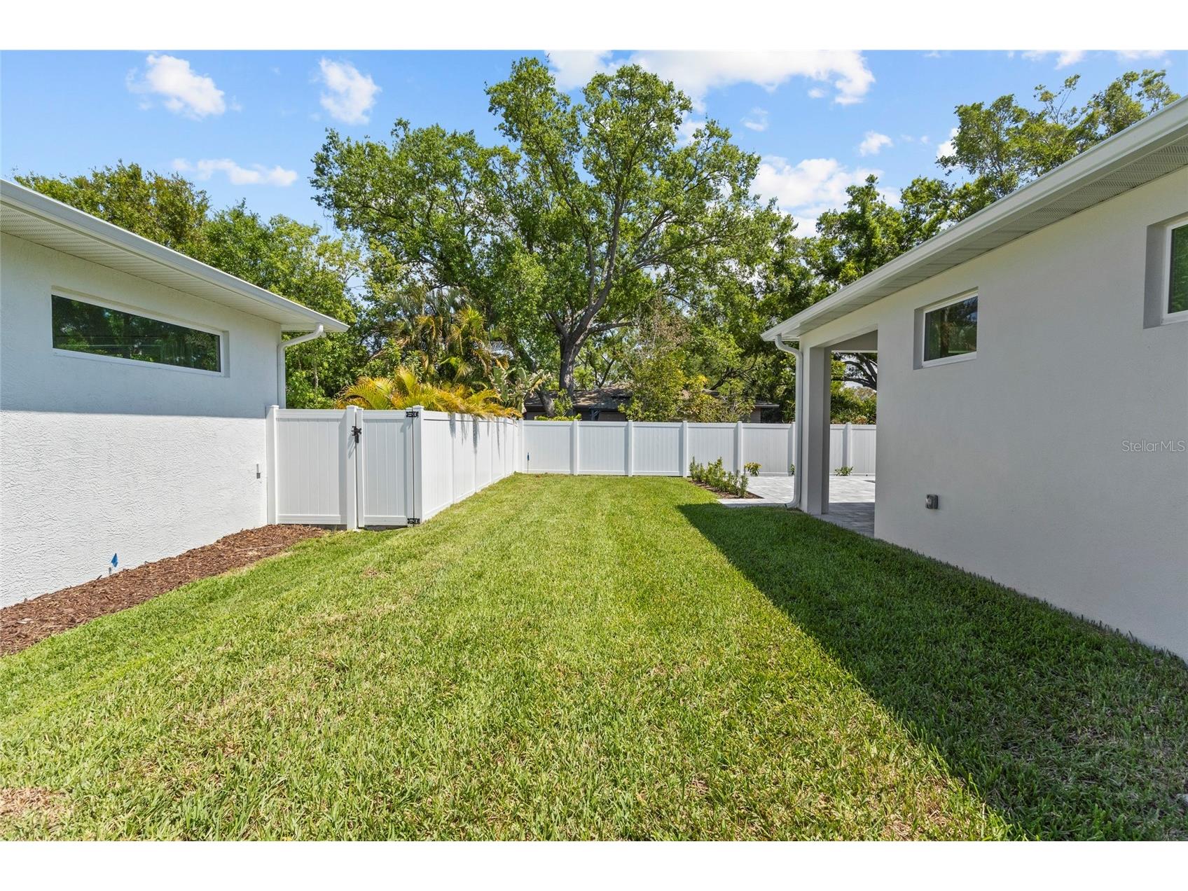 217 S Shade Avenue Sarasota FL 34237 A4628117 image53