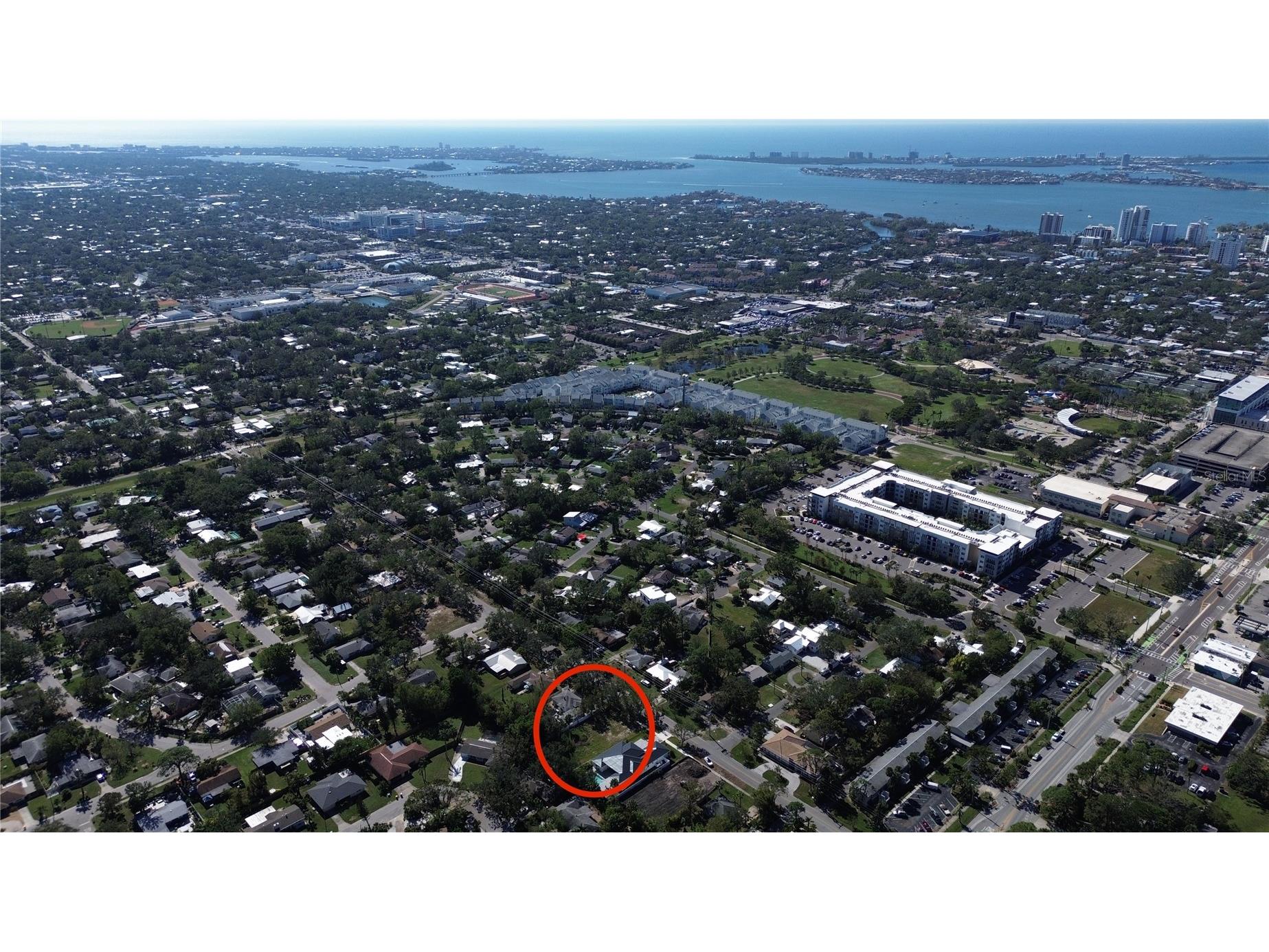 217 S Shade Avenue Sarasota FL 34237 A4628117 image60