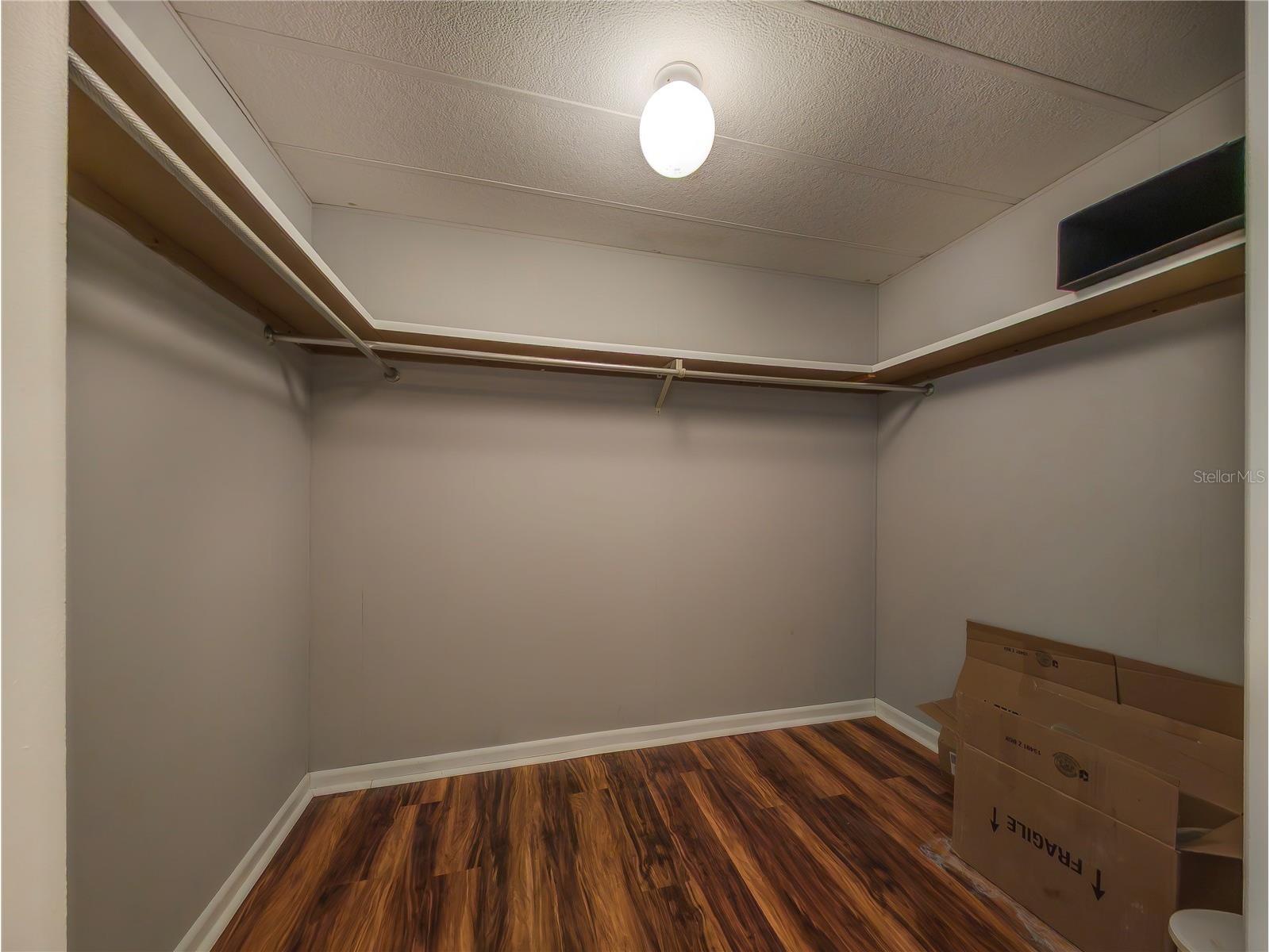 217 Seagull Drive Tarpon Springs FL 34689 TB8431973 image28