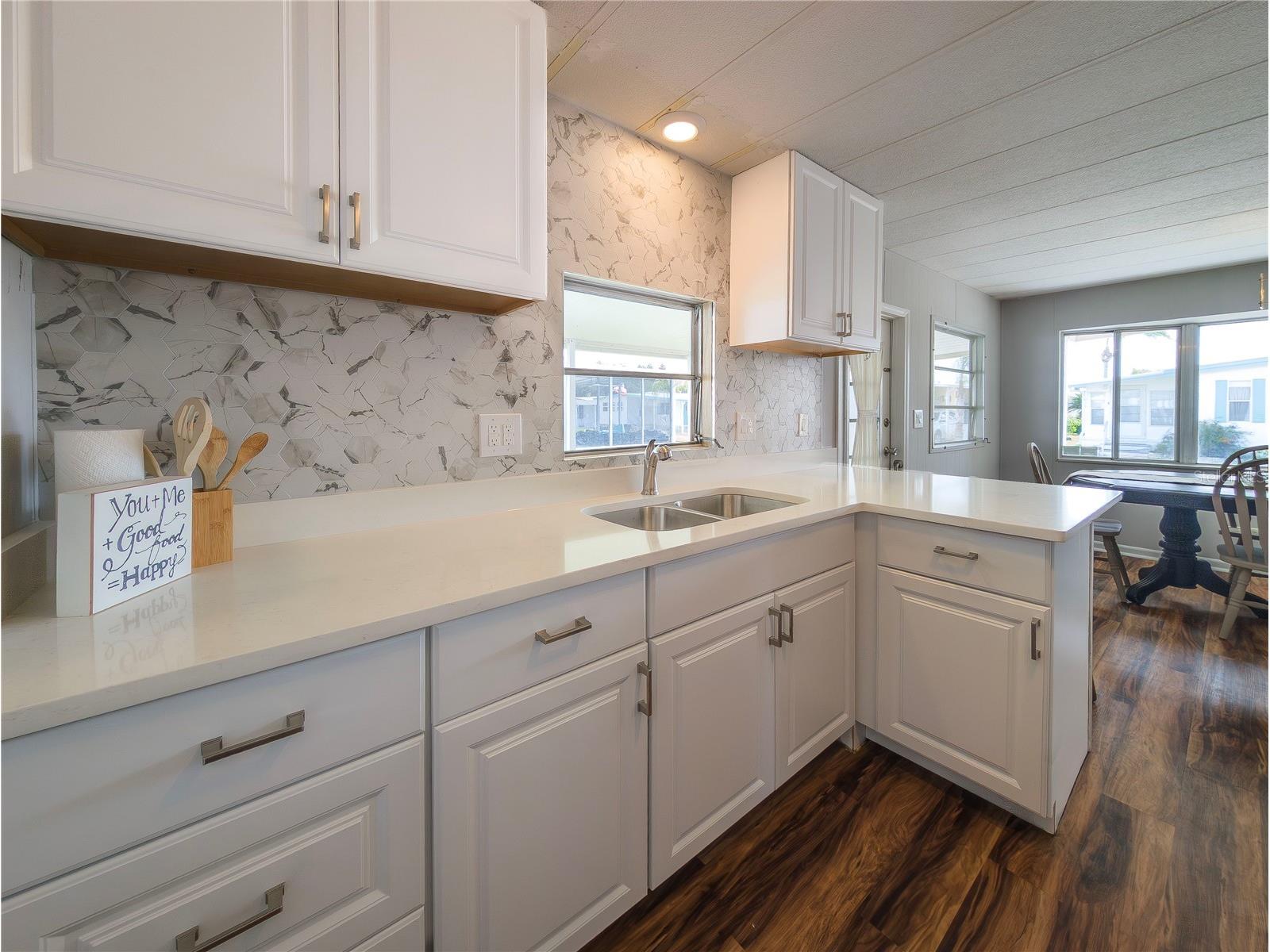 217 Seagull Drive Tarpon Springs FL 34689 TB8431973 image3