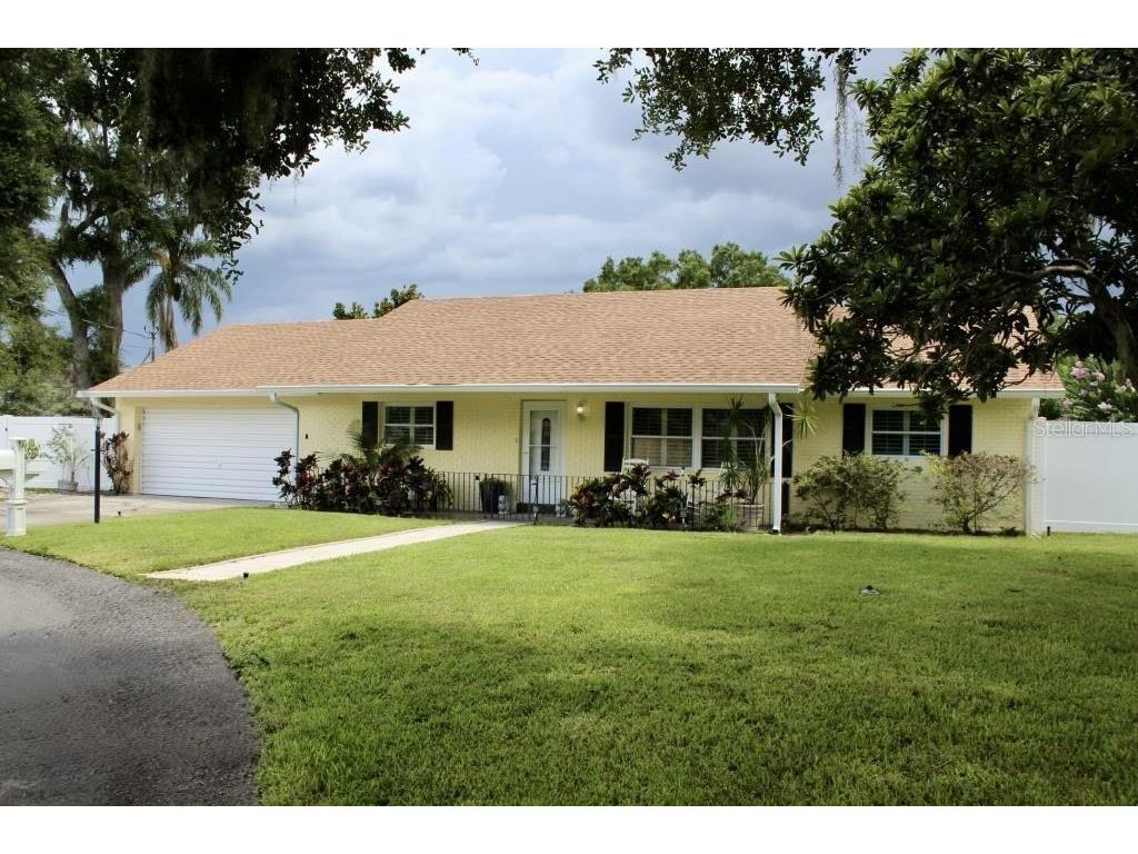 217 Shore Loop Winter Haven FL 33884 P4935330 image1
