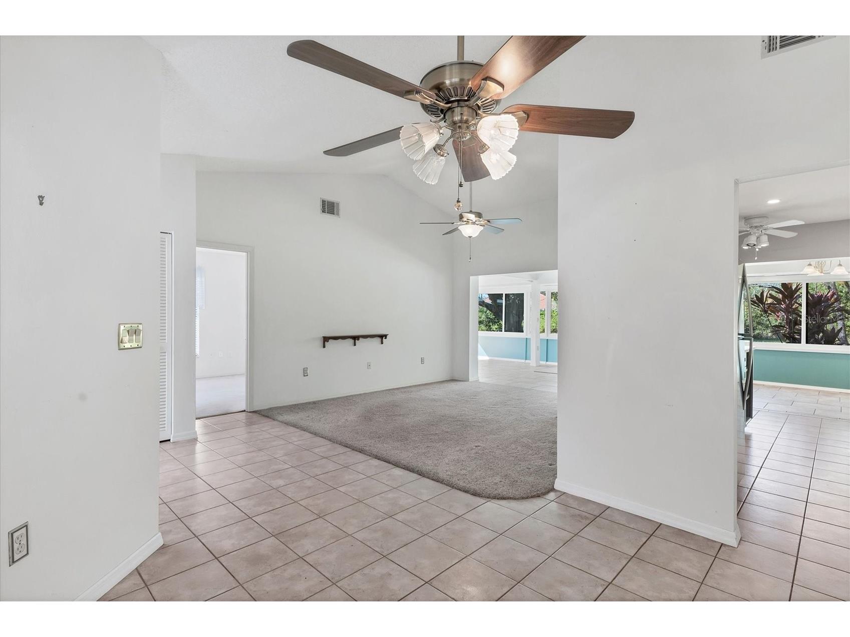 217 Southampton Drive #286 Venice FL 34293 A4671902 image24