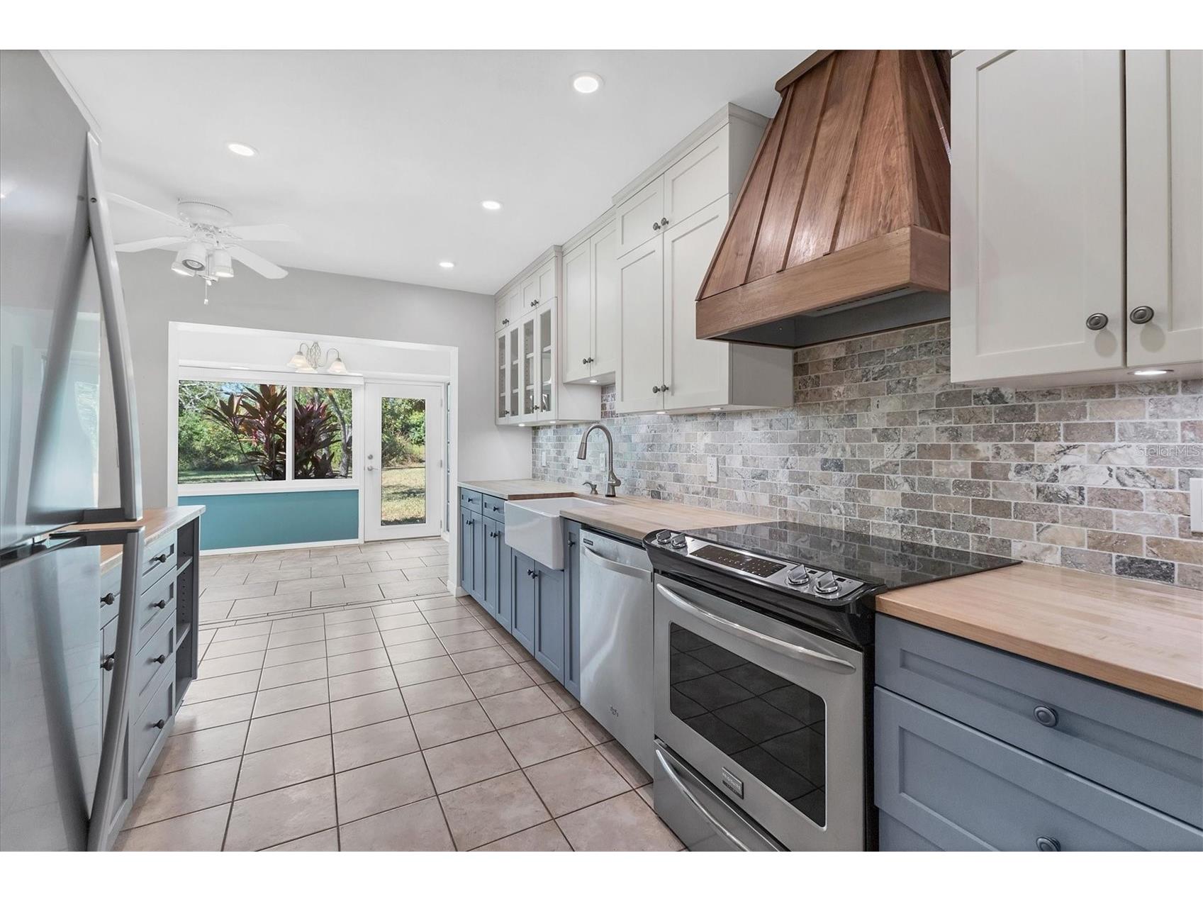 217 Southampton Drive #286 Venice FL 34293 A4671902 image6