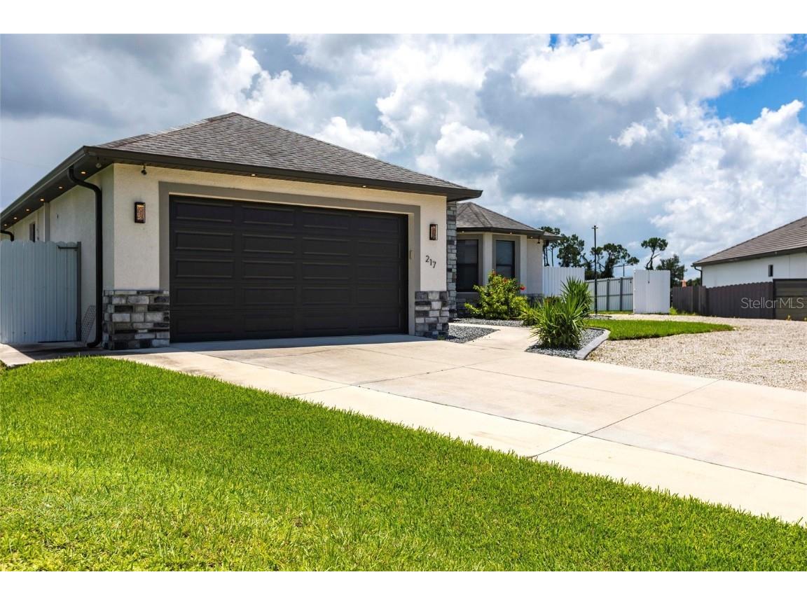 217 SW 10th Place Cape Coral FL 33991 TB8416885 image2