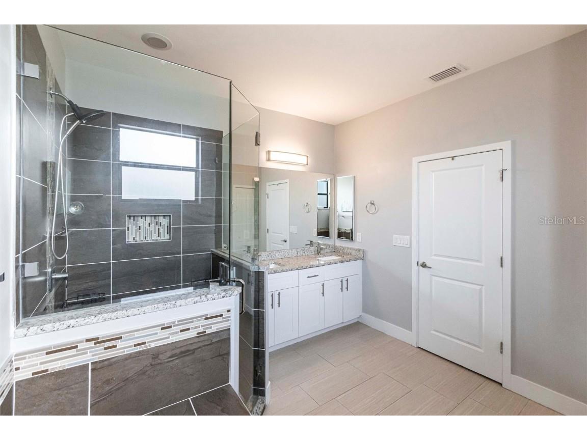 217 SW 10th Place Cape Coral FL 33991 TB8416885 image24