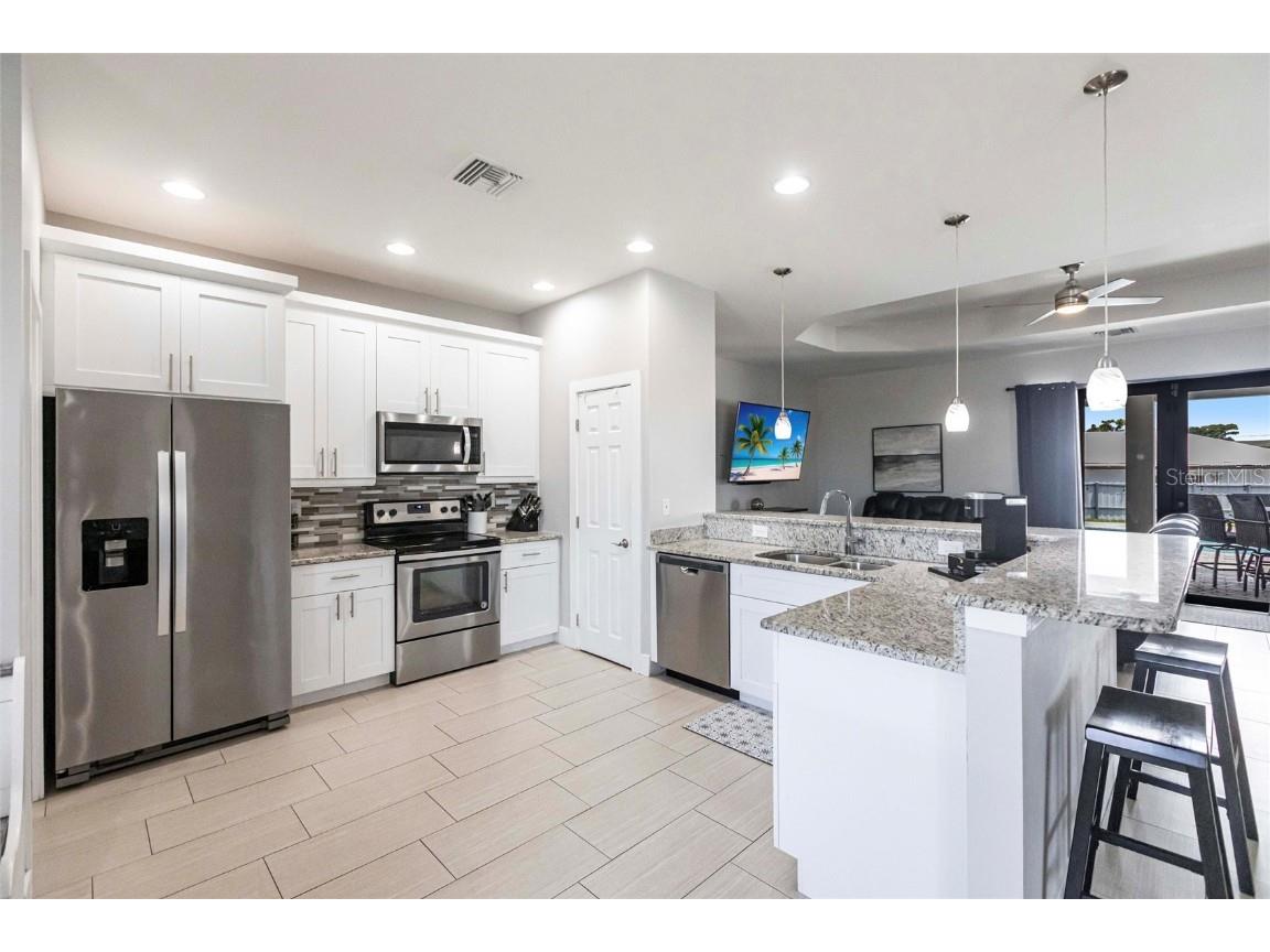 217 SW 10th Place Cape Coral FL 33991 TB8416885 image9