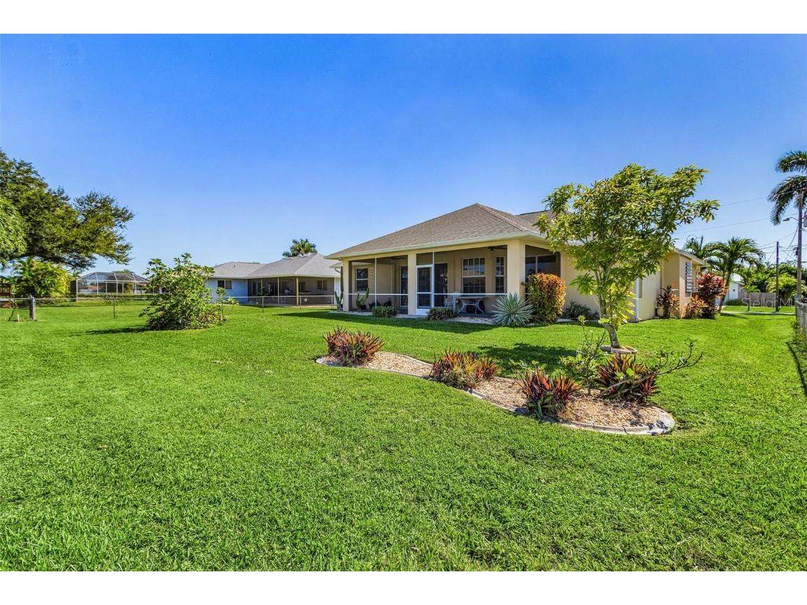 217 SW 43rd Terrace Cape Coral FL 33914 C7516824 image11