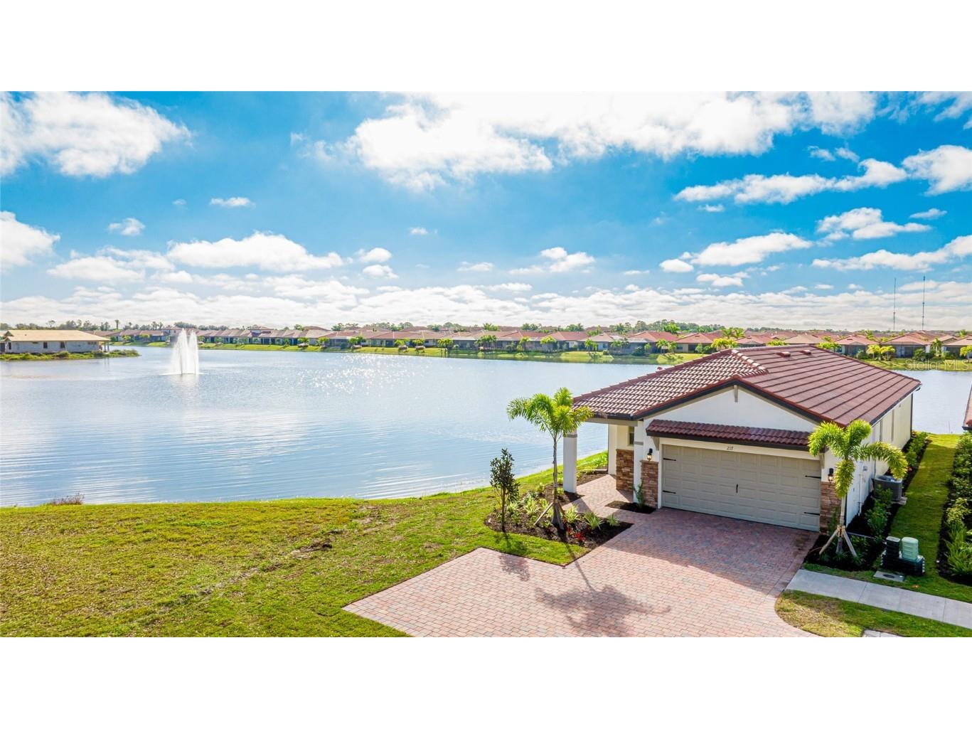 217 Taranto Rd Nokomis FL 34275 A4589801 image1