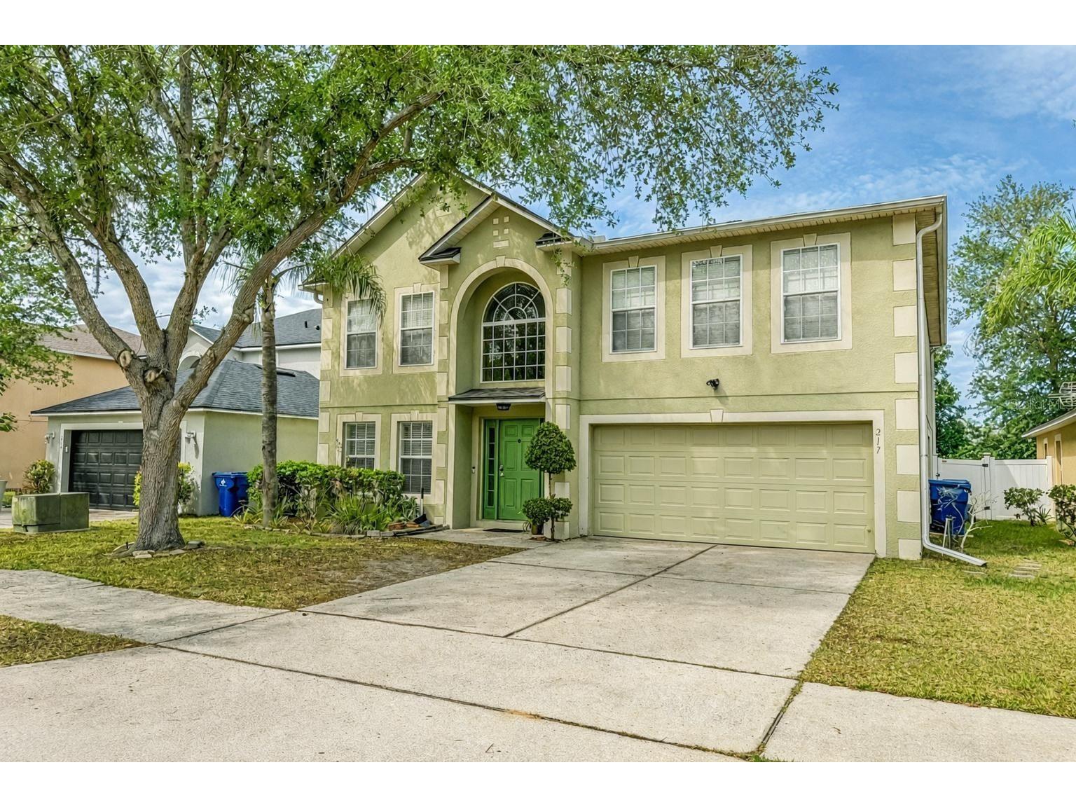 217 Tres Reyes Lane Groveland FL 34736 A4689467 image1