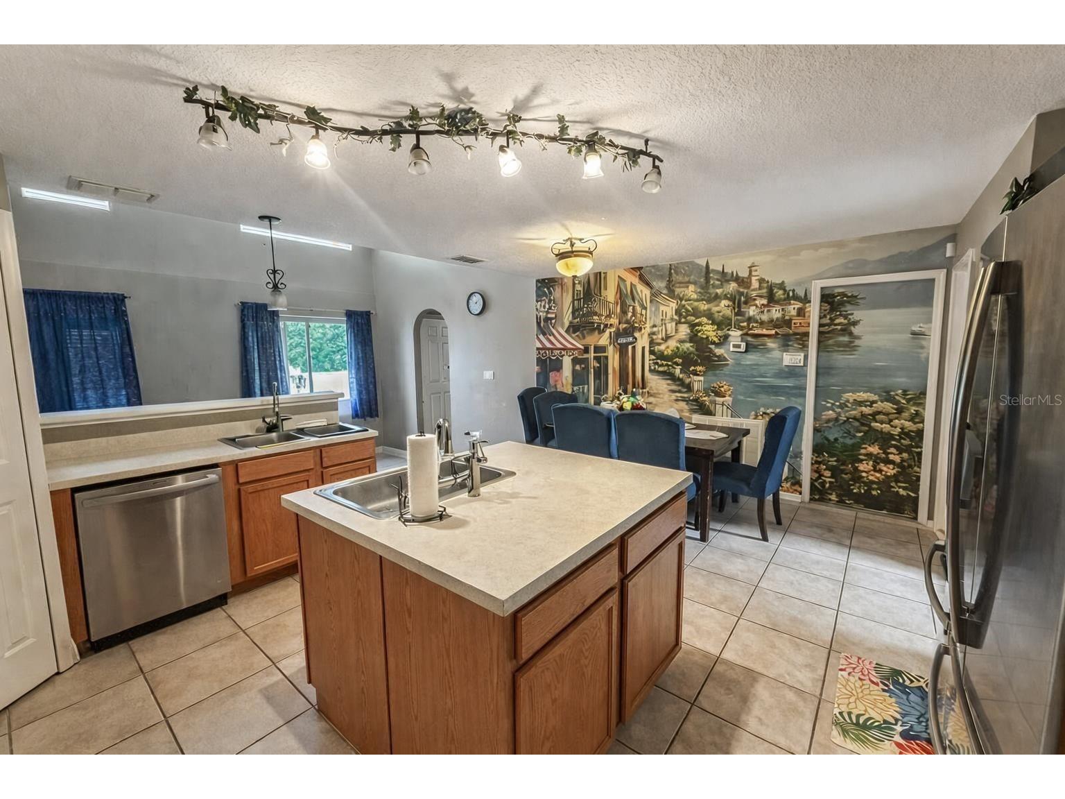 217 Tres Reyes Lane Groveland FL 34736 A4689467 image6