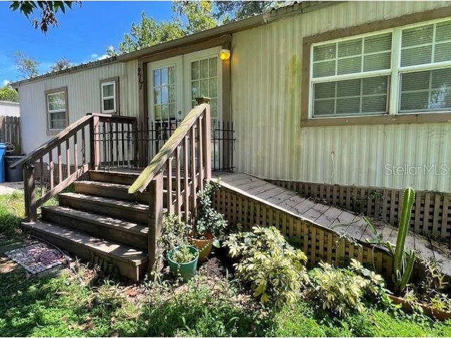217 W Empire Drive Brandon FL 33510 TB8333020 image1