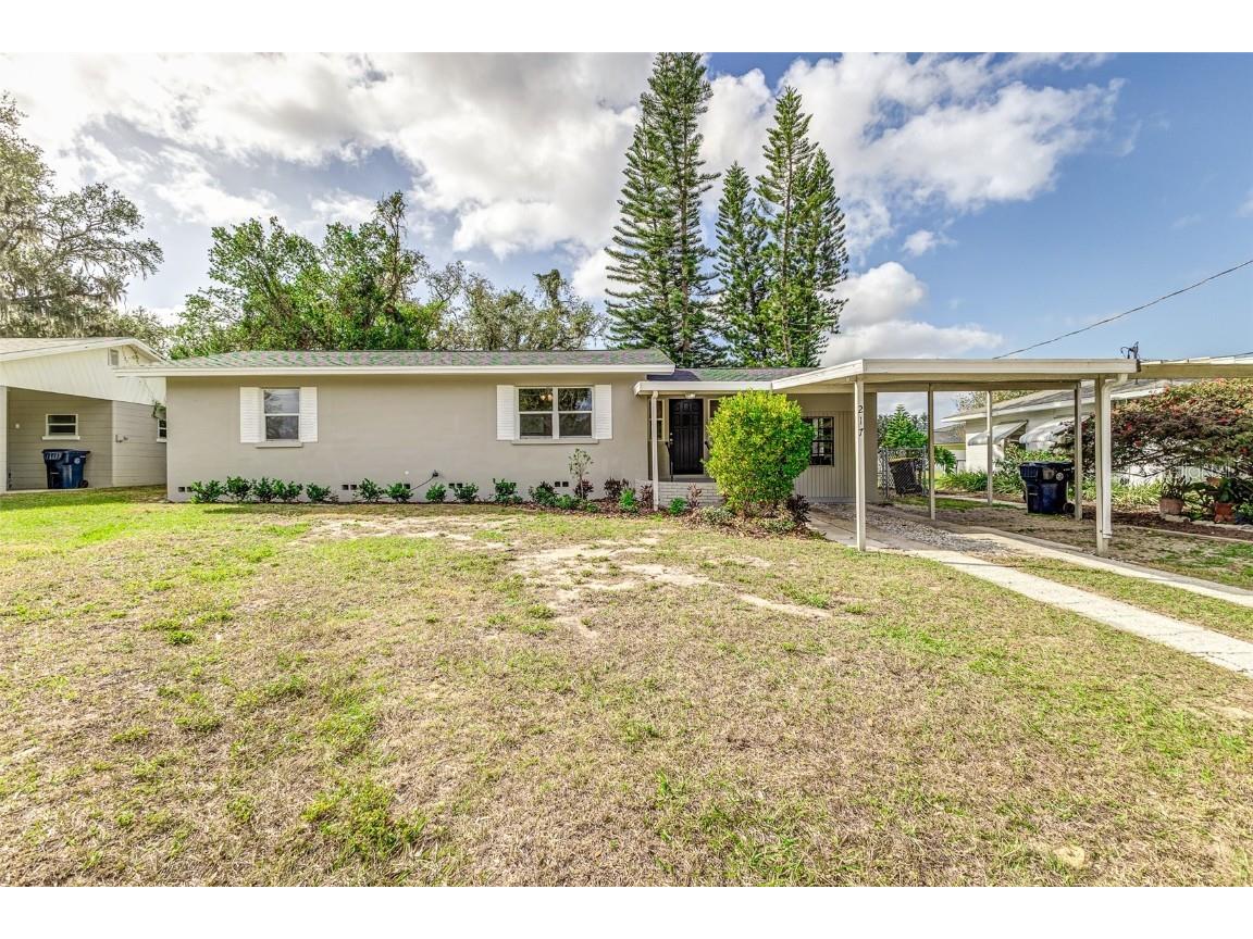 217 W Lake Avenue Auburndale FL 33823 L4949458 image1