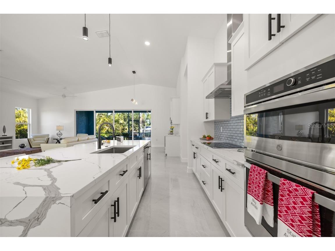 2170 Barbados Avenue Fort Myers FL 33905 TB8446546 image18