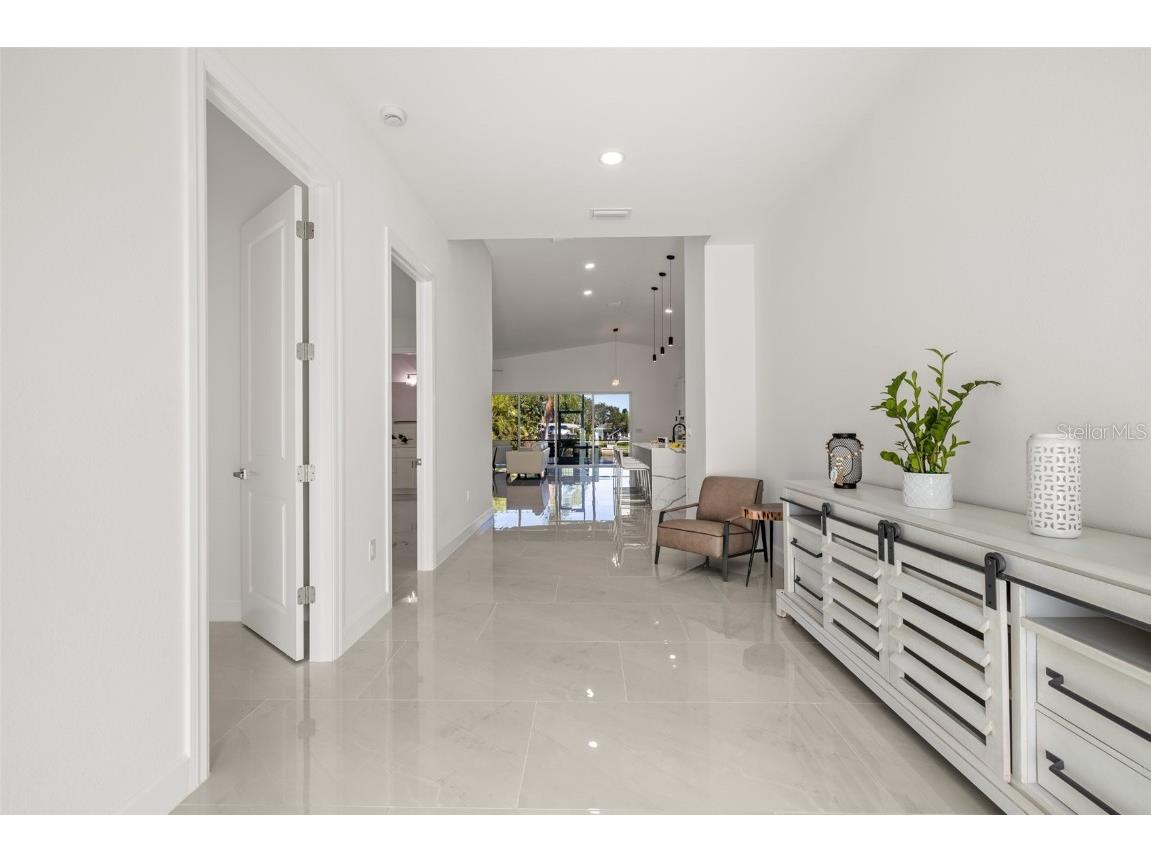 2170 Barbados Avenue Fort Myers FL 33905 TB8446546 image2