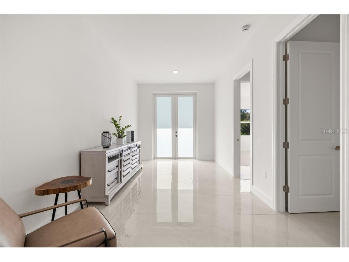 2170 Barbados Avenue Fort Myers FL 33905 TB8446546 image3