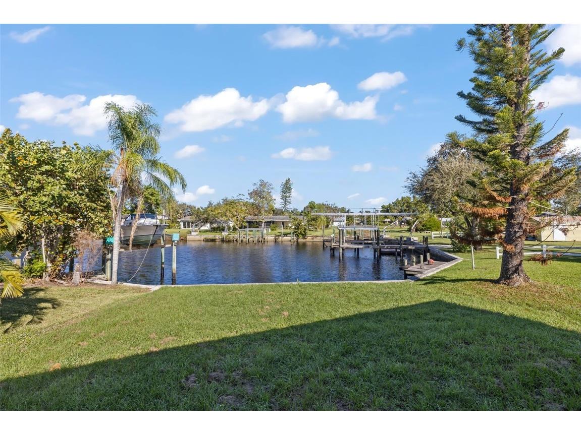 2170 Barbados Avenue Fort Myers FL 33905 TB8446546 image36