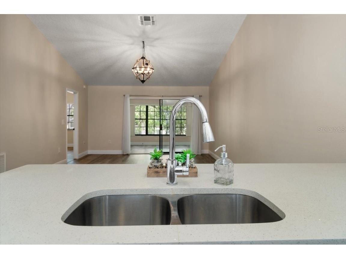 2170 Elm Street #906 Dunedin FL 34698 TB8380435 image18