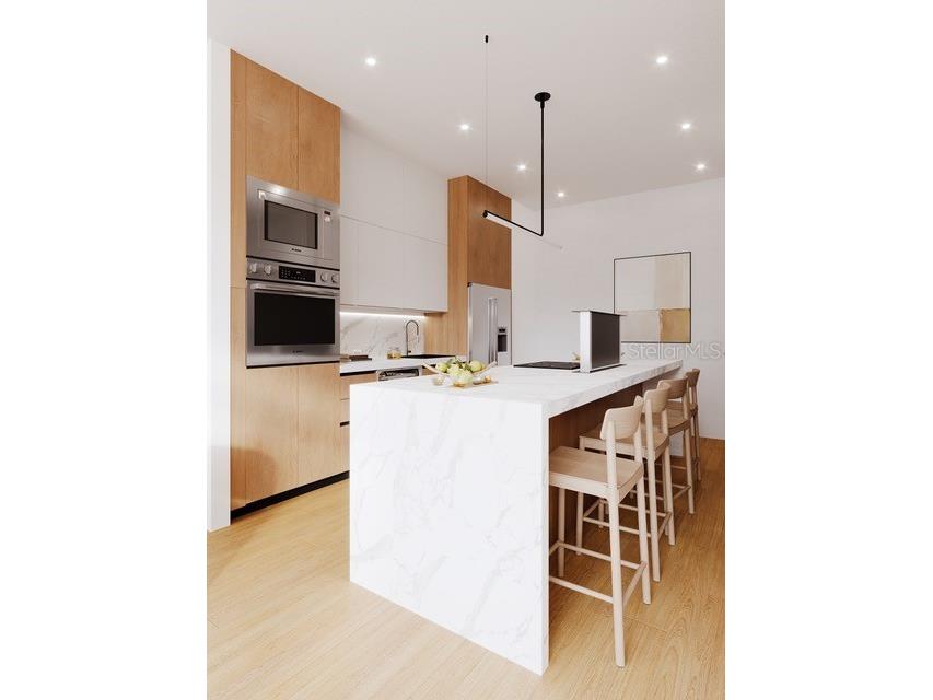 2170 Robinhood Street #A2-305 Sarasota FL 34231 A4684755 image10