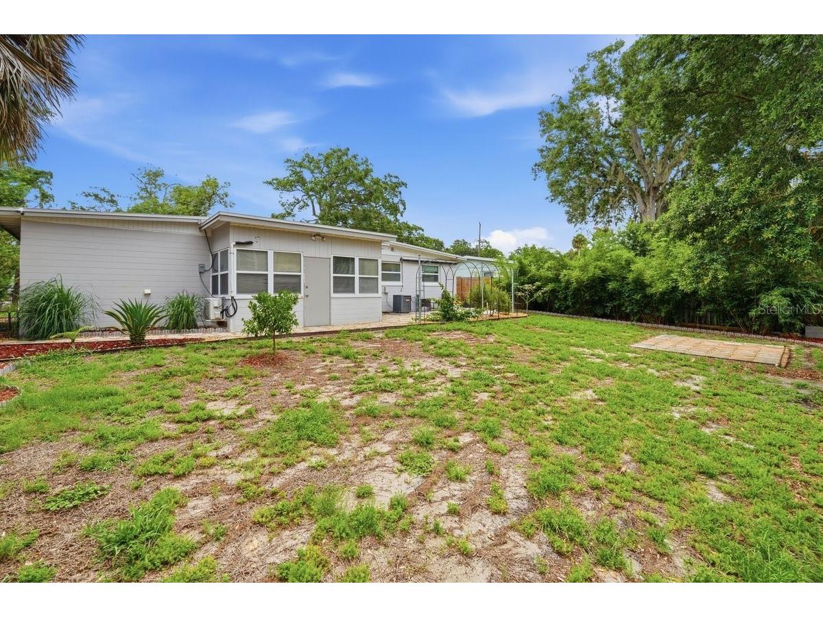 2170 Robinhood Trail South Daytona FL 32119 NS1088314 image39