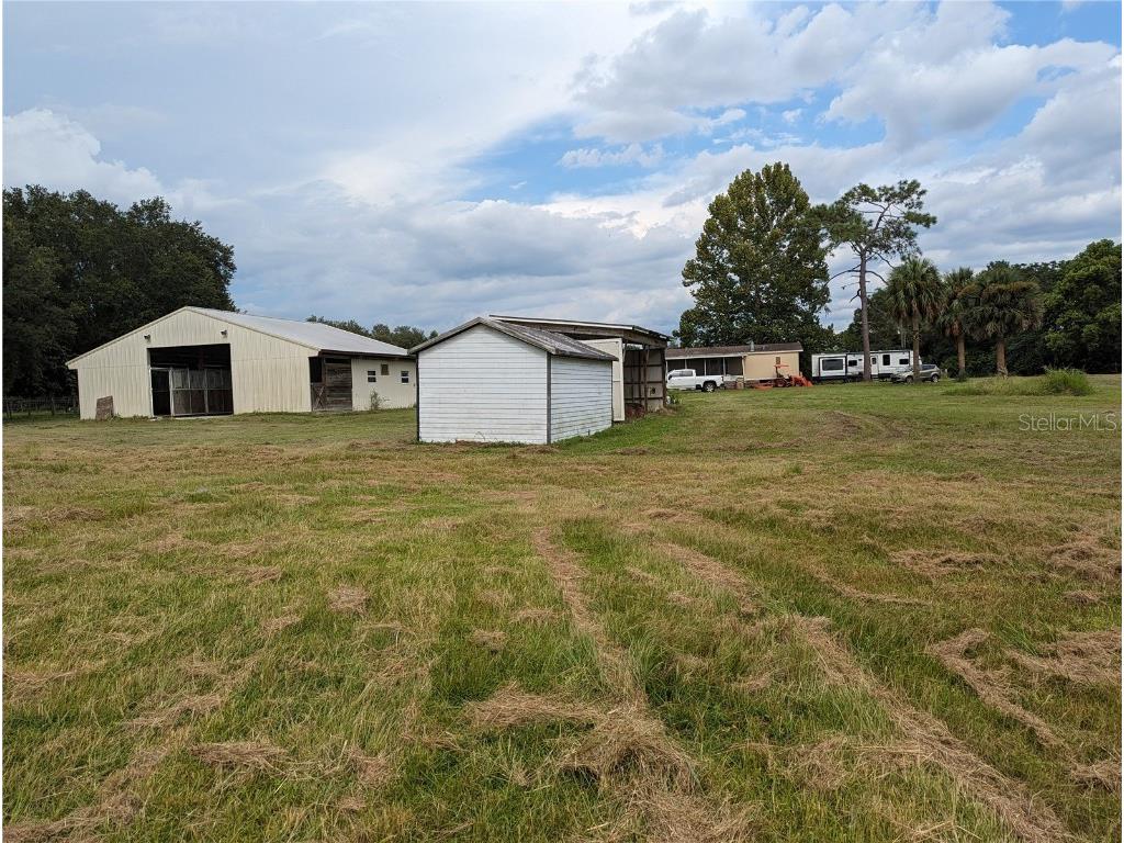 21701 Dalious Trail Eustis FL 32736 V4931656 image1