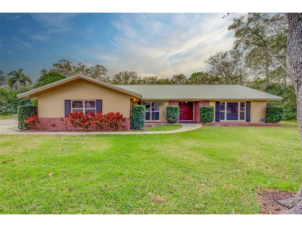 2171 Paddock Circle Dunedin FL 34698 U8229400 image1