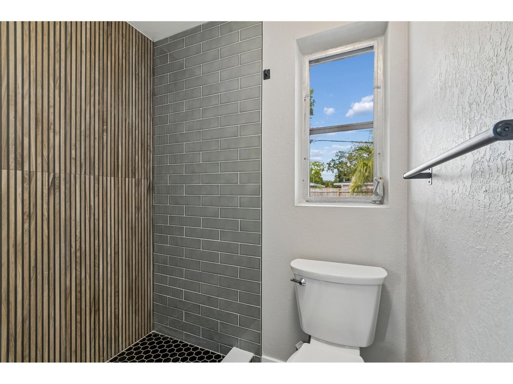 2171 Pocahontas Drive Largo FL 33774 TB8520403 image17