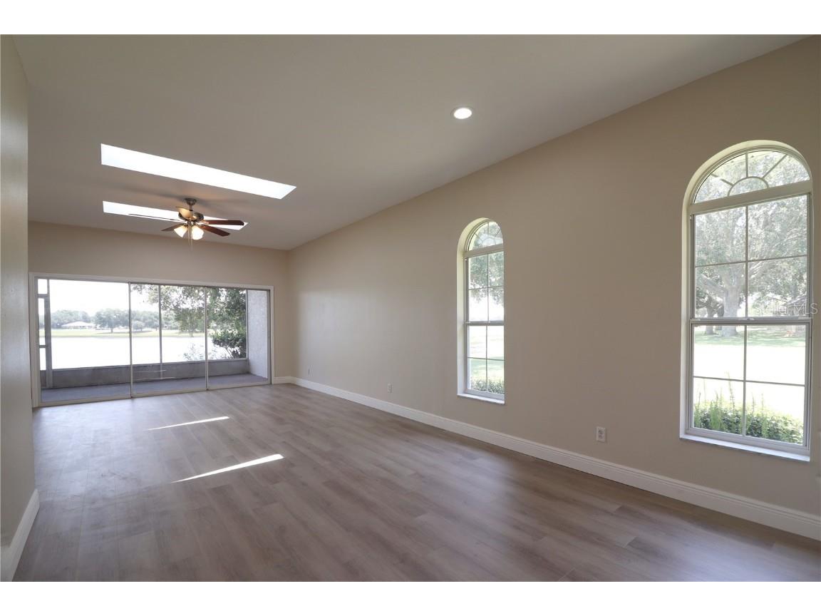 21716 King John Street Leesburg FL 34748 - ROYAL LAKE G5103394 image3