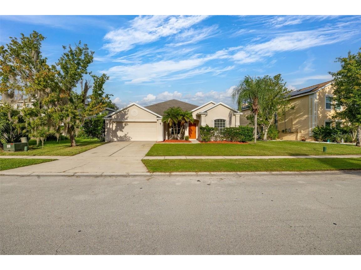 2172 The Oaks Boulevard Kissimmee FL 34746 S5134772 image2