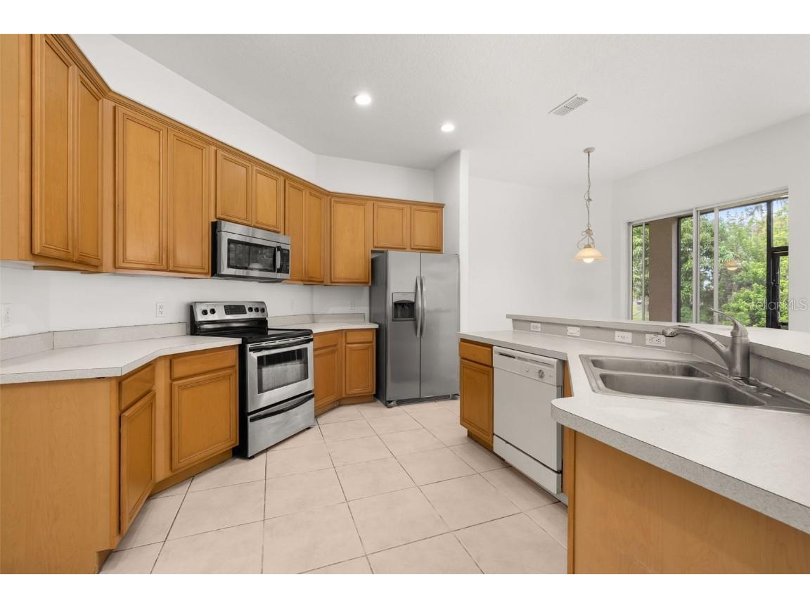 2172 The Oaks Boulevard Kissimmee FL 34746 S5134772 image24