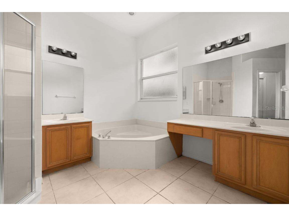 2172 The Oaks Boulevard Kissimmee FL 34746 S5134772 image37