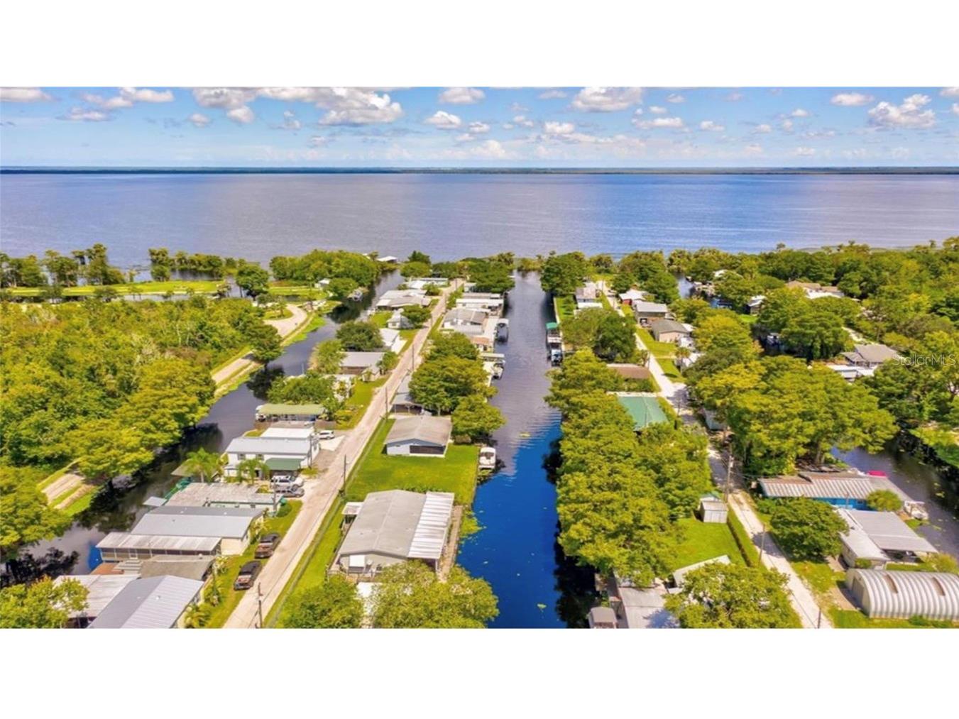 21722 73rd Lane Vero Beach FL 32966 - BLUE CYPRESS LAKE OK223227 image1