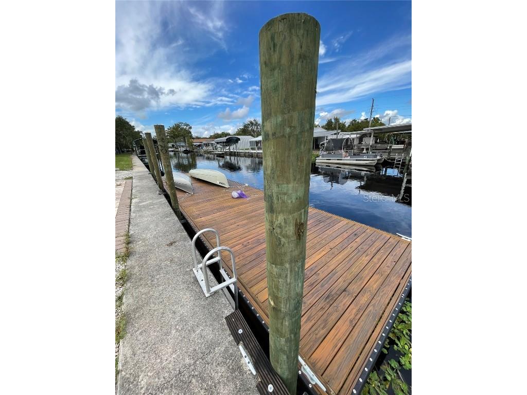 21722 73rd Lane Vero Beach FL 32966 - BLUE CYPRESS LAKE OK223227 image12