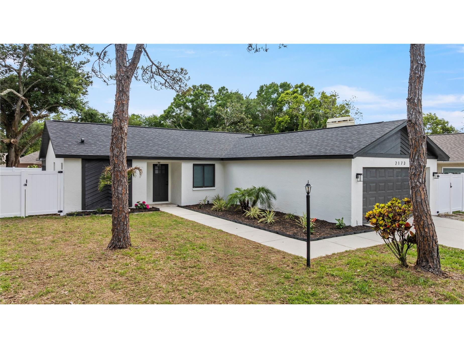 2173 Cypress Point Drive N Clearwater FL 33763 TB8498259 image3