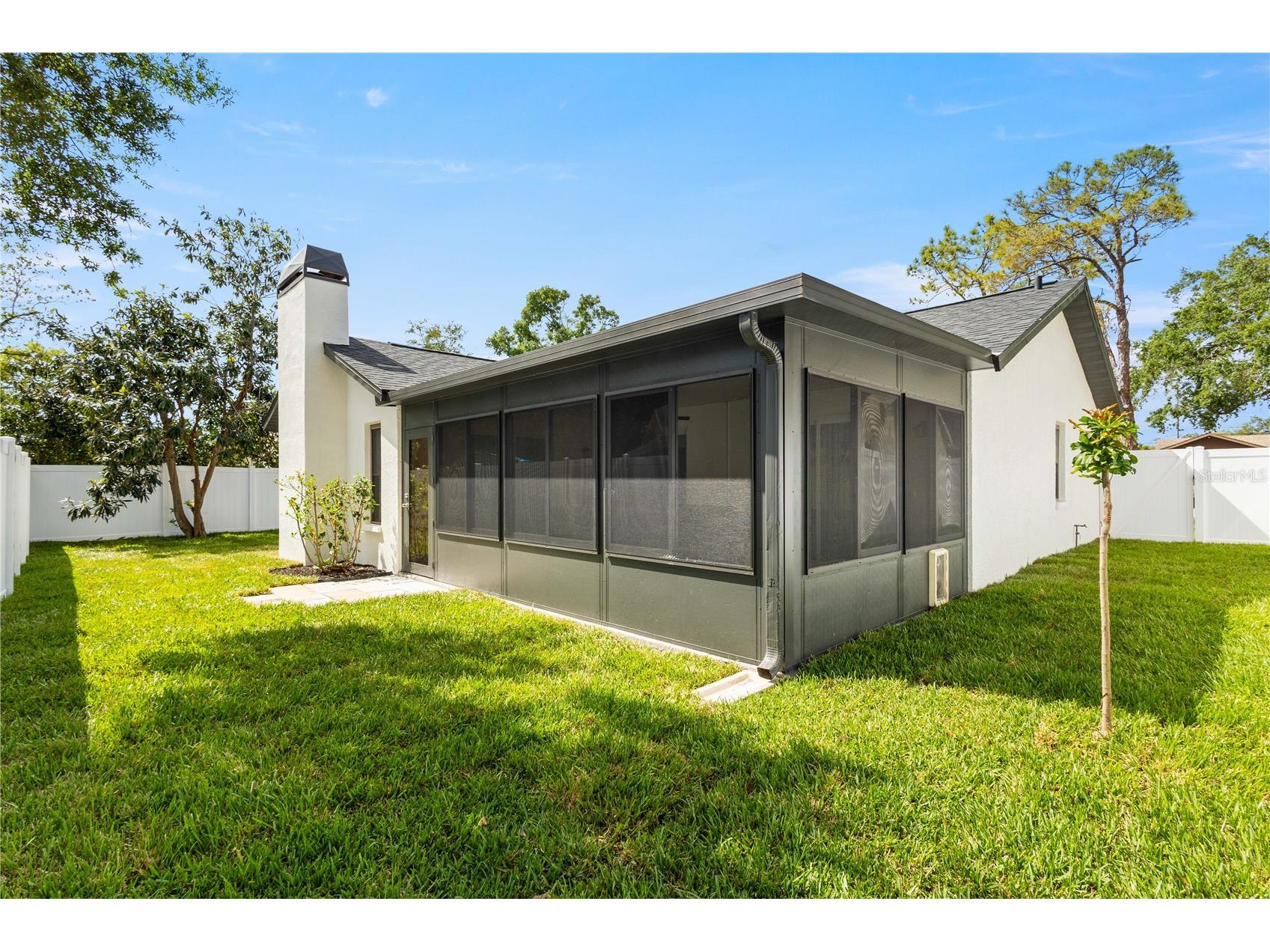 2173 Cypress Point Drive N Clearwater FL 33763 TB8498259 image36