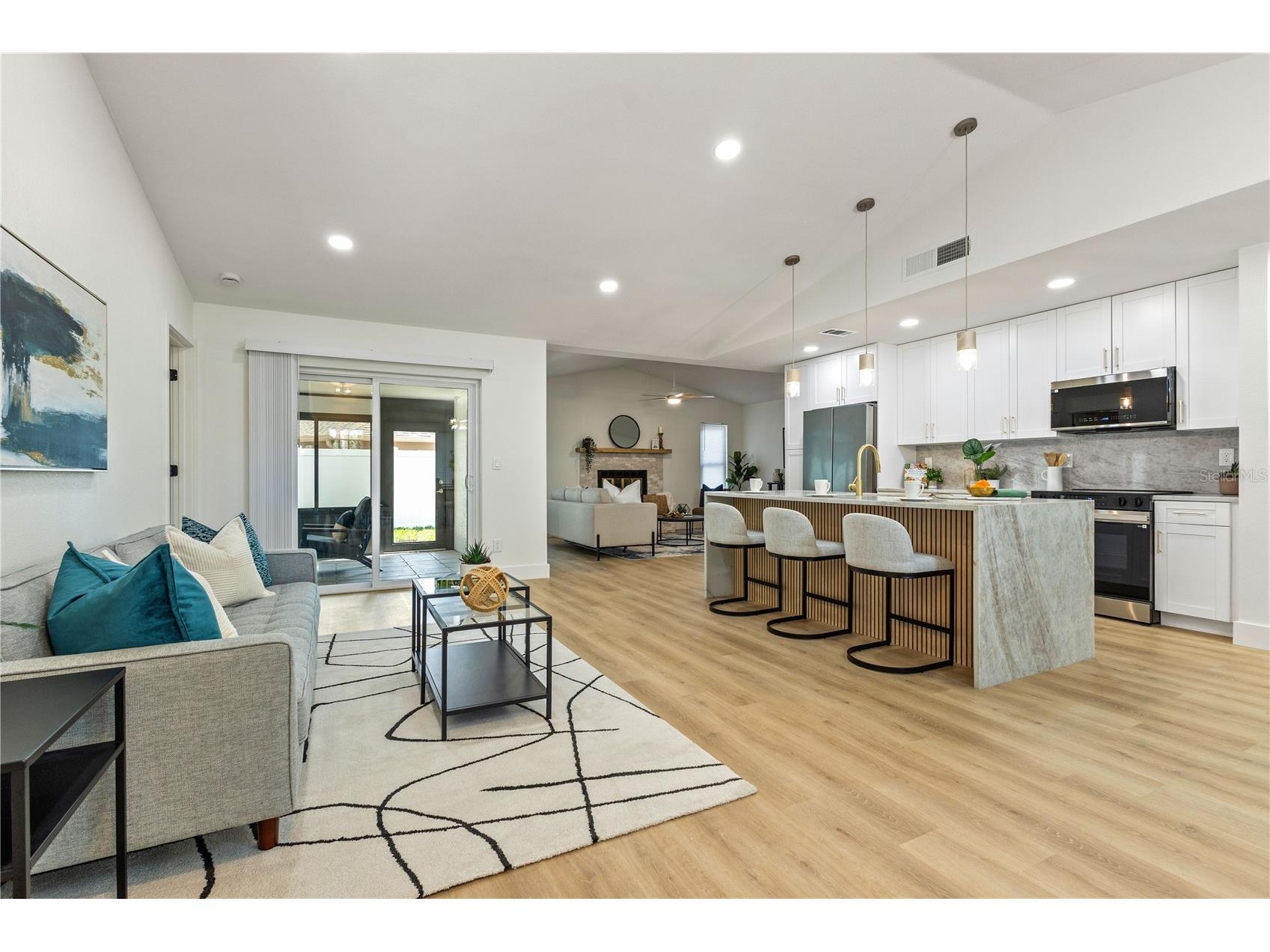 2173 Cypress Point Drive N Clearwater FL 33763 TB8498259 image6